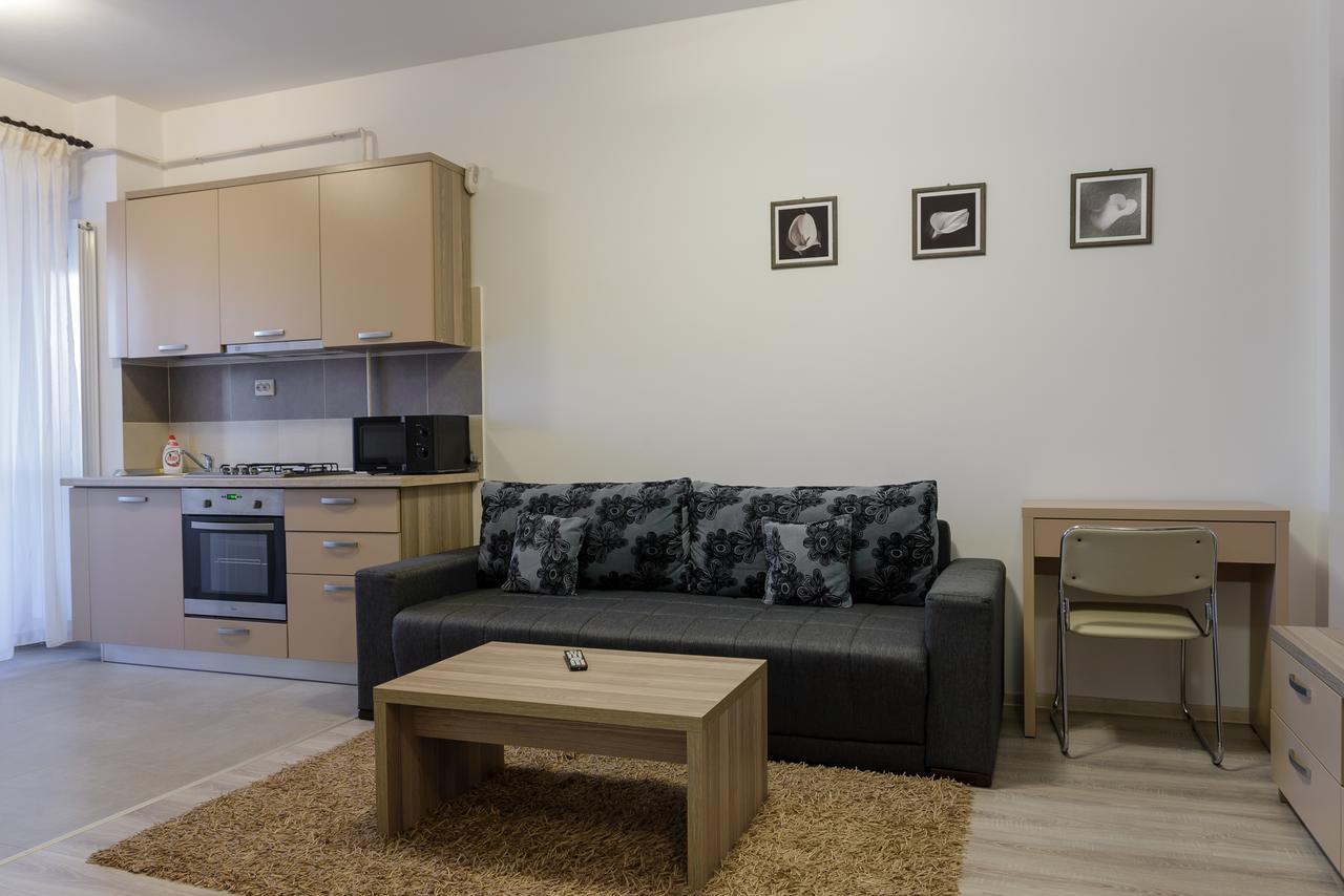 Cozy Apartments - City Center יאשי מראה חיצוני תמונה